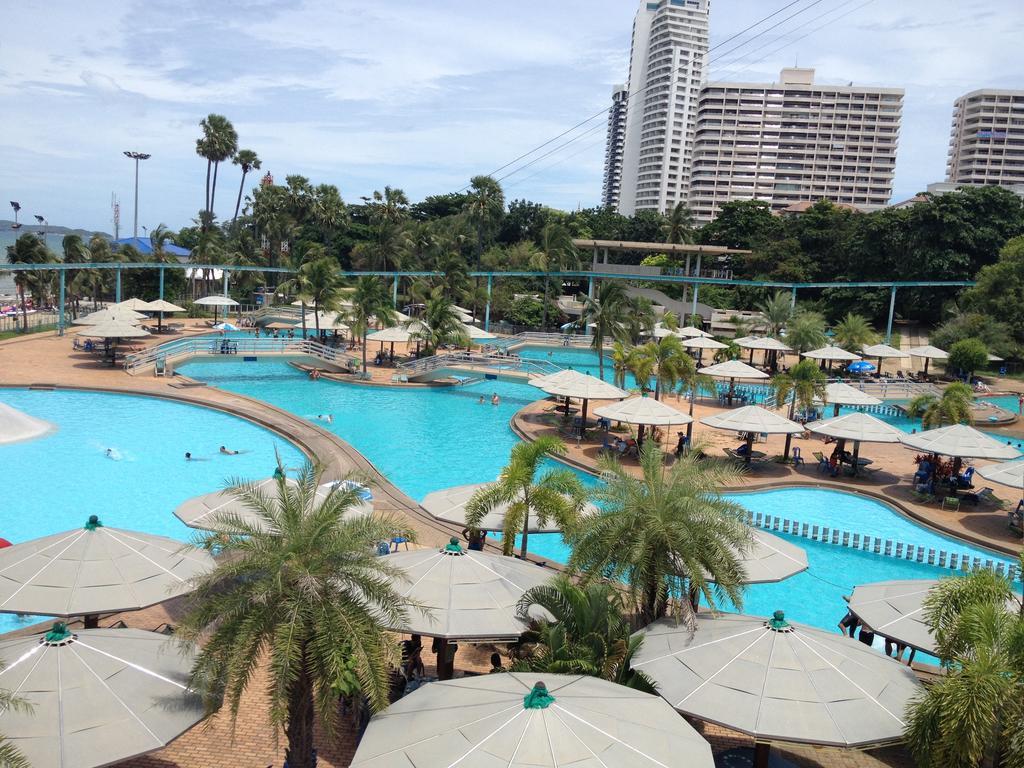 Dreamers Paradise Hotel & Resort Pattaya Bagian luar foto